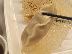 -品海楼·大连海胆锅贴馆(东港店)