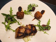 -恰餐厅及酒吧 CHAR Bar & Grill (北京丽都皇冠假日店)