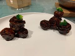 琥珀香醋带鱼卷-北京王府井希尔顿酒店·秦唐中餐厅Chynna