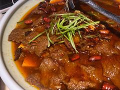 辣牛肉烧豆腐-那家小馆•北京菜•烤鸭(中关村店)