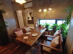 -HIGH FIVE哈福手工汉堡(桂林路店)