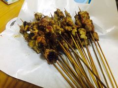 油炸羊肉串-四爷捞锅·潮汕牛仔骨火锅(泉城路店)