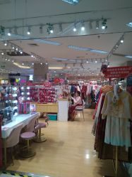 -孩子王(郑州恵济万达店)