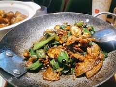 -俏湖兰·辣椒炒个肉(海沧店)