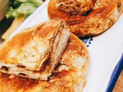 老北京麻酱烧饼-亿百顺红焖羊排小馆(总店)