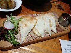 墨西哥芝士吞拿鱼薄饼-超级魔厨(地王店)