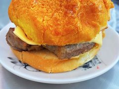 猪扒包-义顺牛奶公司(新马路老店)