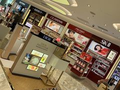 -日上免税店(三径路t3店)