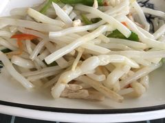 芦苇根炒肉丝-美味之家·湖景农家乐(太湖东山店)