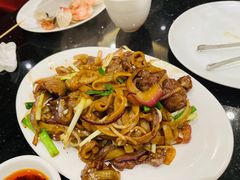 -一哥澳门豆捞 · 十七年经典澳门火锅(四季天地店)