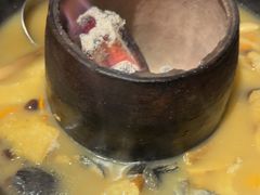 -彩云天云南餐厅