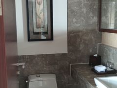 -三亚湾海居铂尔曼度假酒店