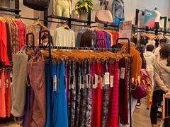 -lululemon(比斯特购物村店)
