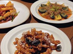 -肆海小川菜酒馆Wine Bistro (青年路店)