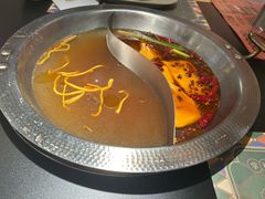 -廖掌柜·重庆鲜货火锅(上海首店)