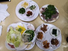 -桥香园云南过桥米线(金马碧鸡店)