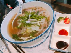 -美奈小馆·越南料理(中航城君尚购物中心店)