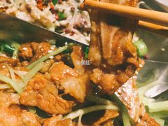 -小鱼小牛·鱼牛干锅·脆鱼火锅(世欧广场店)