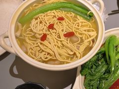 -桂满陇·手作小笼包&江南叫花鸡(中山公园店)
