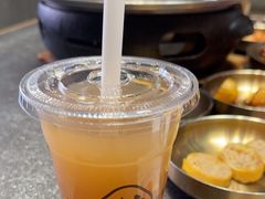 -草家酱蟹炭火烤肉店(珲春南路二店)