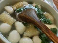 香菜鱼圆汤-双塔老饭店