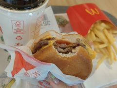 -麦当劳(金山红星美凯龙DT店)