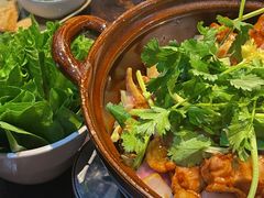 -胡须佬鸡煲四季火锅(海雅缤纷城店)