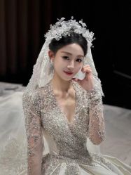 -莫小姐婚纱