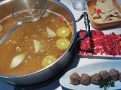-潮牛壹号鲜牛肉火锅(世界城广场店)