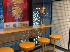 用餐区-麦当劳(万达广场店)