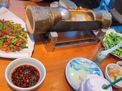 -梁姐啤酒鱼(兴坪古镇店)