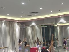 -芭芭拉舞蹈·星星演说家(珠江新城校区)