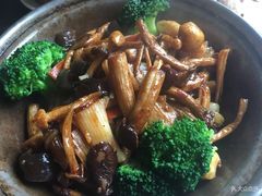 -河畔春天时尚餐厅