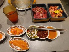 -黑金·寻焰自助百汇·烤肉·火锅(中街店)