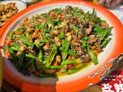 -自贡盐帮菜·玩辣餐厅(樱花园西街店)