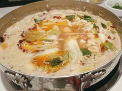 -七欣天香辣蟹火锅(闵行浦江欢乐颂店)
