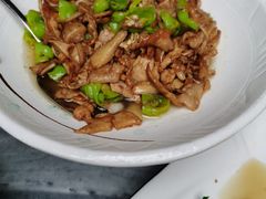 -蔼若春.传承三十年云南菜(金碧公园店)