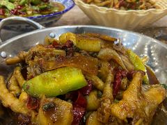 -江城燕子大排档(江汉路步行街店)