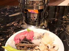 麻辣火锅-River Café 海鲜自助(重庆丽笙世嘉酒店)