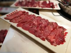 现切鲜牛舌-为什么牛潮汕牛肉火锅(中信广场店)