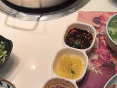 -洪氏嗨捞·猪肚鸡火锅(阳光天地店)