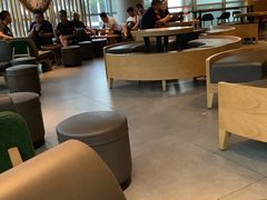 大堂-星巴克(夏日百货店)