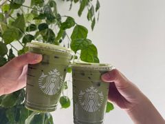 -星巴克(七宝领展广场1F店)