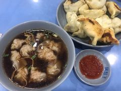 -天天锅贴王(迎凤街店)