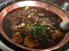 -朝伟清真铜瓢牛肉馆(三十年老·店)