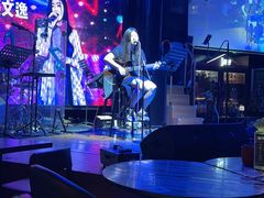 -INLOVE Live House