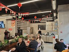 -洪霞餐馆·川菜·鲜货现炒(两江春城店)