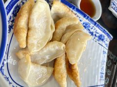 马蹄锅贴-长人馄饨铺(解放街店)