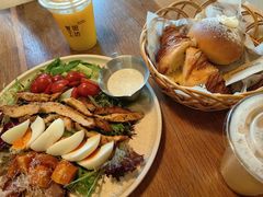 -麦田工坊(月湖店)