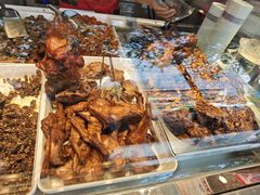 -鑫记婆婆兔·成都特产·兔头手撕兔(太古里店)